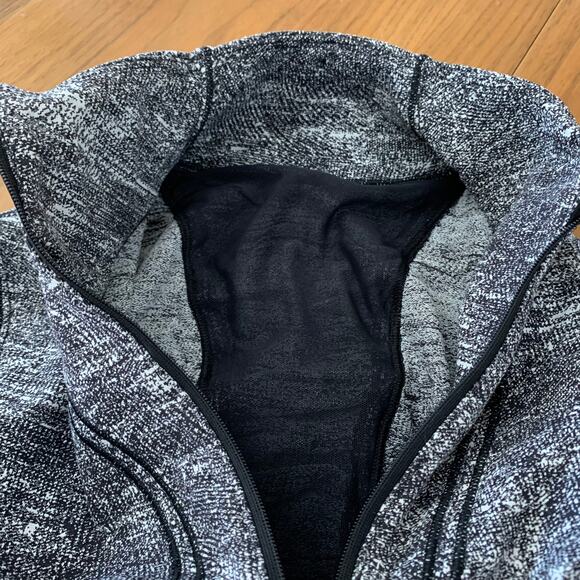 Lululemon Jacket Size 4 Cypress Kiss 1/2 Zip - Picture 8 of 12